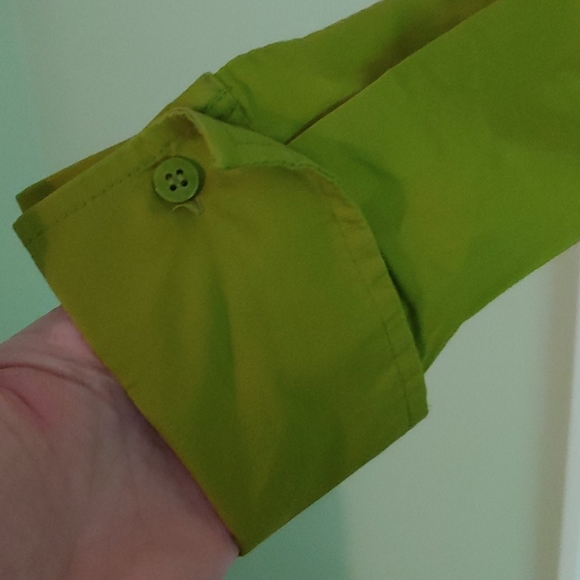 Women's button down - Picture 3 of 4